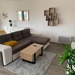 Daire T2 Cosy - 70m2 Au Coeur De *