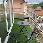 Daire T2 Cosy - 70m2 Au Coeur De