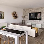 Daire T2 Cosy - 70m2 Au Coeur De