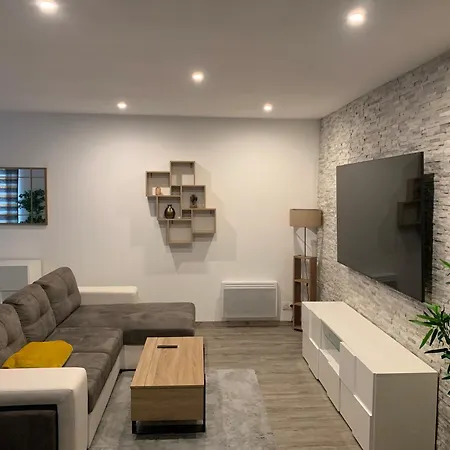 T2 Cosy - 70m2 Au Coeur De Apartamento