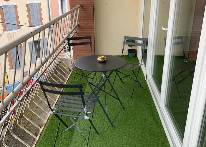 T2 Cosy - 70m2 Au Coeur De Apartamento Graulhet